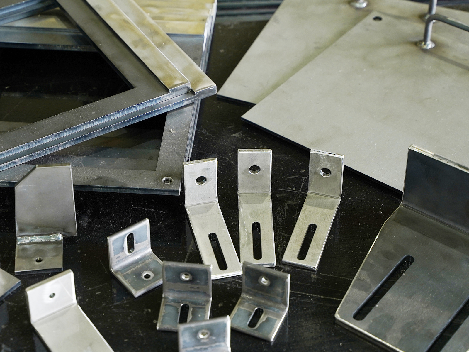 製缶 Can manufacturing